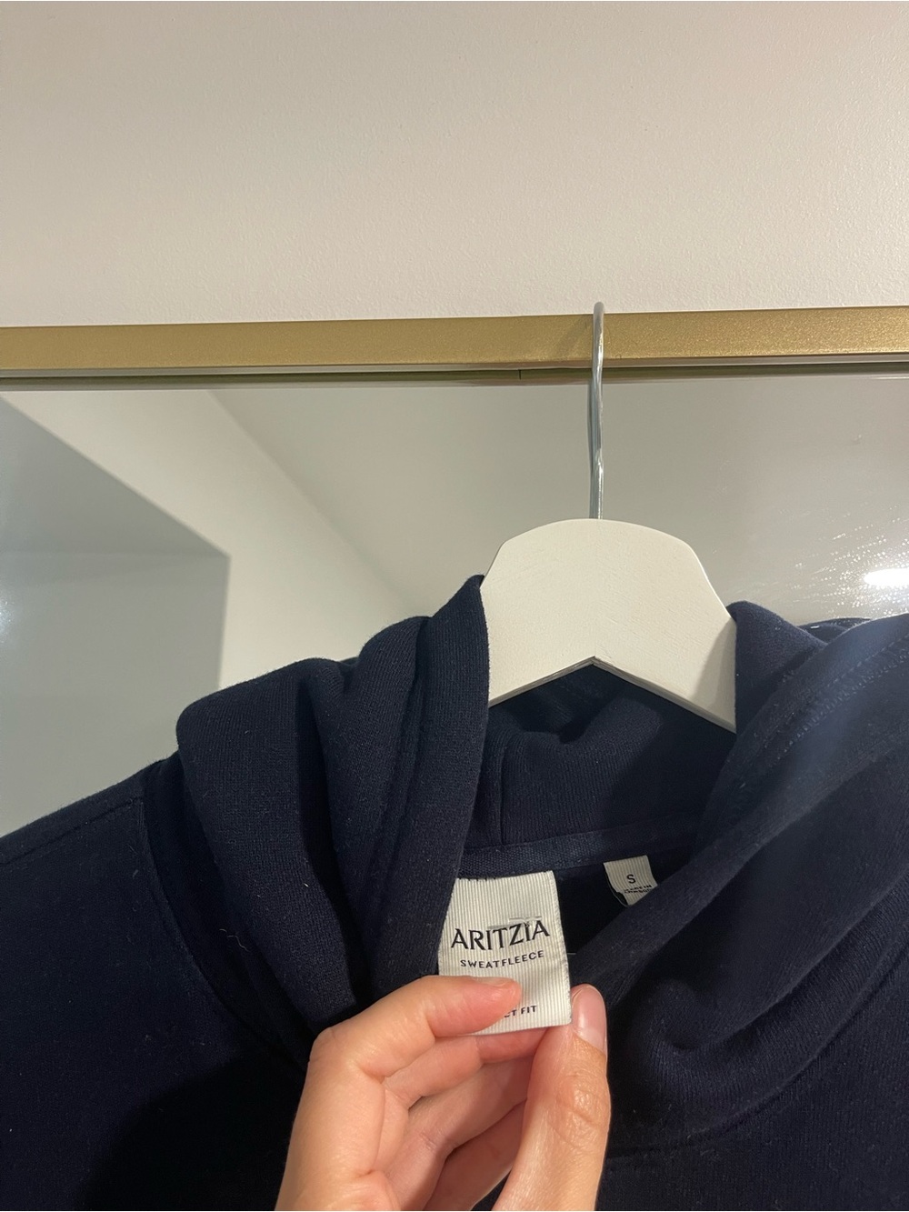 Aritzia Sweatfleece Hoodie Pullover navy blue size small - Picture 7 of 8